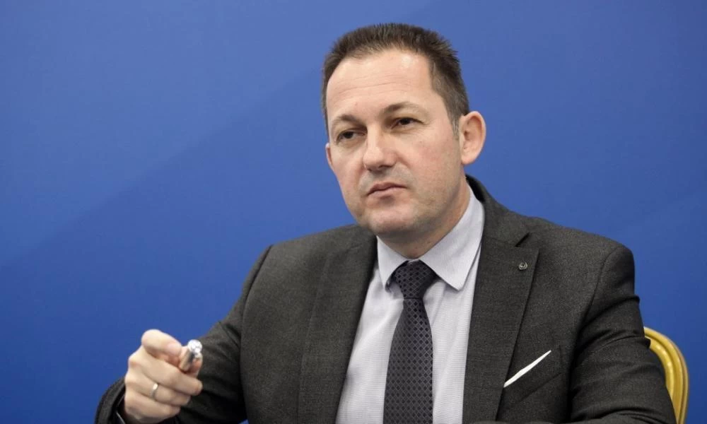 Πέτσας: Δεν θα γίνει γενικό lockdown - Έρχονται νέες ελευθερίες για τους εμβολιασμένους